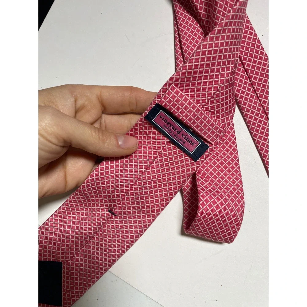 Vineyard Vines Silk Tie Kids OS Pink Micro Grid Geometric Preppy Formal Dressy